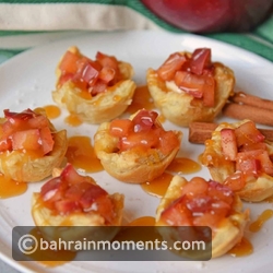Caramel Apple Brie Bites